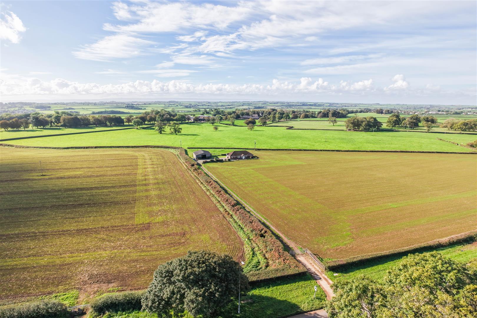 Twmpath Newydd, Colwinston,  Cowbridge, Vale of Glamorgan, CF71 7NJ
